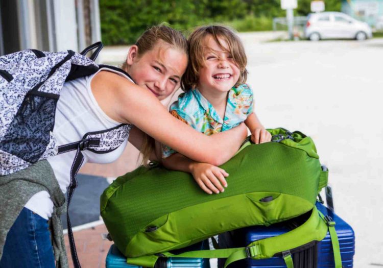 Guide to pediatric travel vaccines for travelling with children